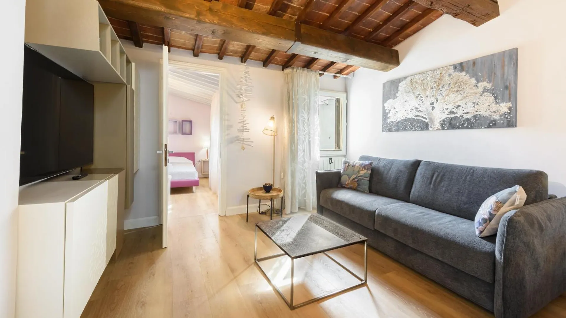 Giglio Celeste By Mmega Florence Apartment